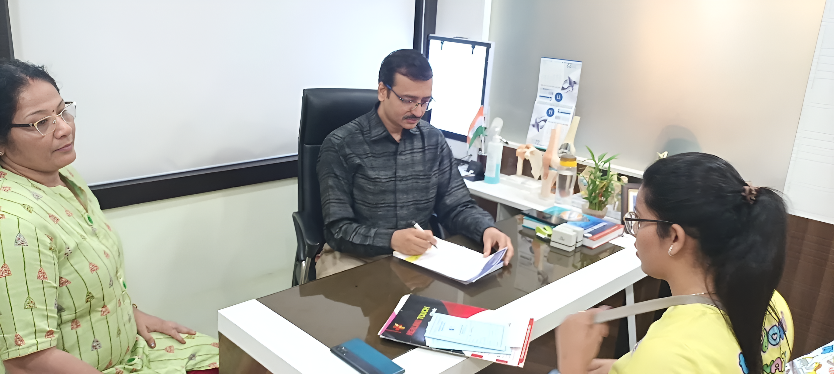 Dr. Manoj Kumar Khemani - Arthritis Care